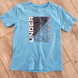 Under Armour T-shirt boys size 5